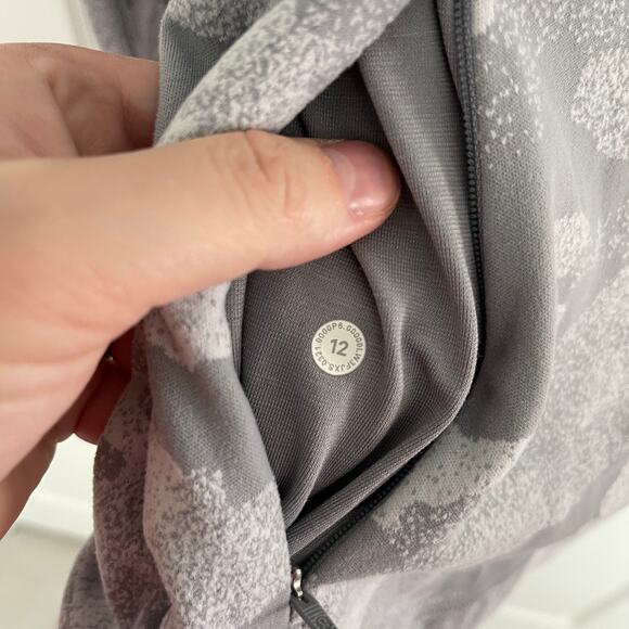 Lululemon Close to Crossing Grey Camo Rulu Long Sleeve Shirt - Picture 6 of 8